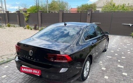 Volkswagen Passat B8 рестайлинг, 2020 год, 2 350 000 рублей, 11 фотография