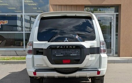 Mitsubishi Pajero IV, 2015 год, 2 895 000 рублей, 5 фотография