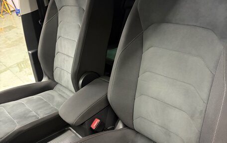 Volkswagen Tiguan II, 2018 год, 2 950 000 рублей, 12 фотография