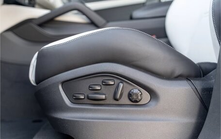 Porsche Cayenne III, 2026 год, 19 200 000 рублей, 23 фотография