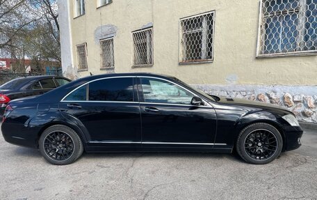Mercedes-Benz S-Класс, 2007 год, 1 100 000 рублей, 2 фотография