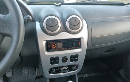 Renault Sandero I, 2010 год, 460 000 рублей, 20 фотография