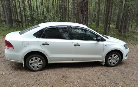 Volkswagen Polo VI (EU Market), 2014 год, 500 000 рублей, 3 фотография