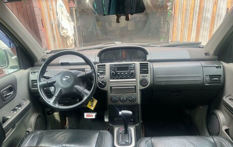 Nissan X-Trail, 2005 год, 670 000 рублей, 9 фотография