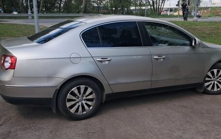 Volkswagen Passat B6, 2008 год, 650 000 рублей, 3 фотография