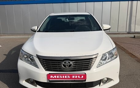Toyota Camry, 2014 год, 1 750 000 рублей, 2 фотография
