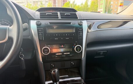 Toyota Camry, 2014 год, 1 750 000 рублей, 19 фотография
