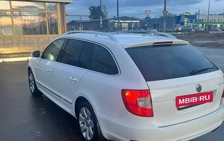Skoda Superb III рестайлинг, 2011 год, 1 000 000 рублей, 4 фотография