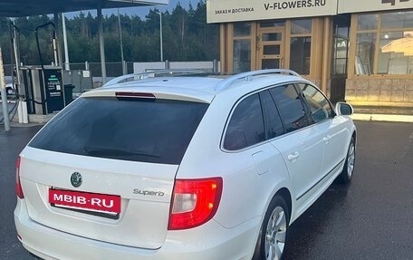 Skoda Superb III рестайлинг, 2011 год, 1 000 000 рублей, 5 фотография