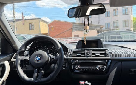 BMW 3 серия, 2018 год, 1 800 000 рублей, 9 фотография