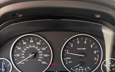 BMW 3 серия, 2018 год, 1 800 000 рублей, 12 фотография