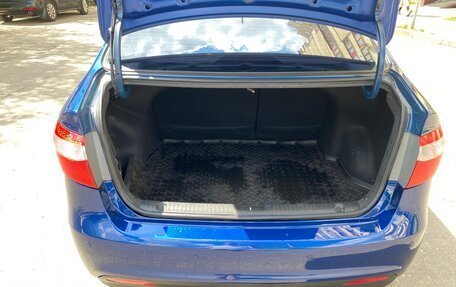 KIA Rio III рестайлинг, 2014 год, 830 000 рублей, 17 фотография