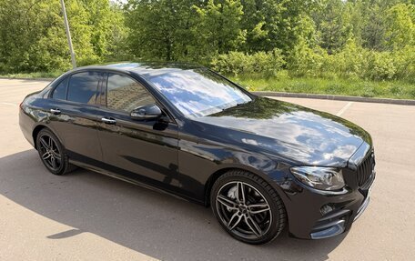 Mercedes-Benz E-Класс, 2019 год, 4 650 000 рублей, 5 фотография