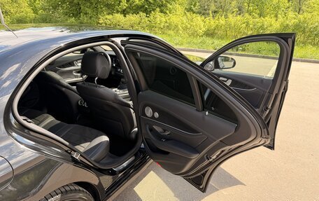 Mercedes-Benz E-Класс, 2019 год, 4 650 000 рублей, 21 фотография