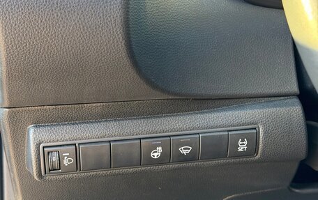 Toyota Corolla, 2019 год, 2 450 000 рублей, 20 фотография