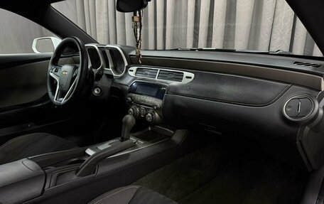 Chevrolet Camaro IV, 2012 год, 1 869 888 рублей, 14 фотография