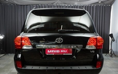 Toyota Land Cruiser 200, 2012 год, 3 697 000 рублей, 5 фотография