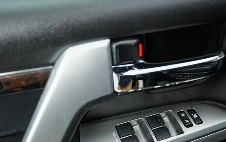 Toyota Land Cruiser 200, 2012 год, 3 697 000 рублей, 17 фотография
