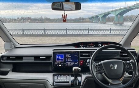 Honda Stepwgn IV, 2015 год, 1 350 000 рублей, 10 фотография