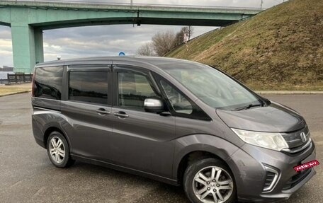 Honda Stepwgn IV, 2015 год, 1 350 000 рублей, 3 фотография