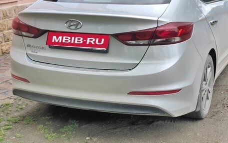 Hyundai Elantra VI рестайлинг, 2017 год, 1 290 000 рублей, 4 фотография