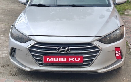 Hyundai Elantra VI рестайлинг, 2017 год, 1 290 000 рублей, 3 фотография