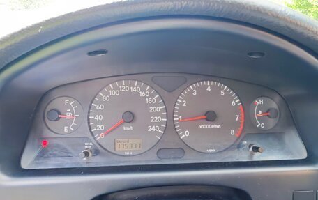 Toyota Avensis III рестайлинг, 2001 год, 900 000 рублей, 9 фотография
