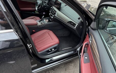 BMW 5 серия, 2022 год, 4 990 000 рублей, 13 фотография