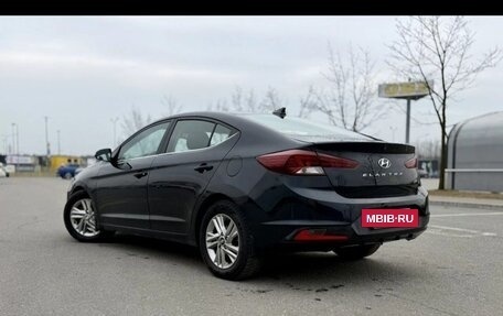 Hyundai Elantra VI рестайлинг, 2018 год, 1 230 000 рублей, 5 фотография