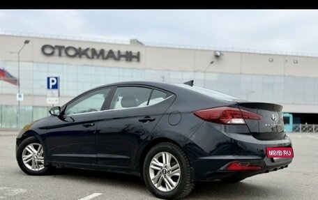 Hyundai Elantra VI рестайлинг, 2018 год, 1 230 000 рублей, 6 фотография