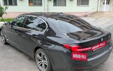 BMW 5 серия, 2022 год, 4 990 000 рублей, 6 фотография