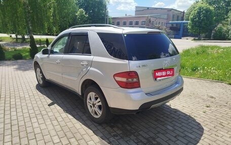 Mercedes-Benz M-Класс, 2005 год, 960 000 рублей, 3 фотография