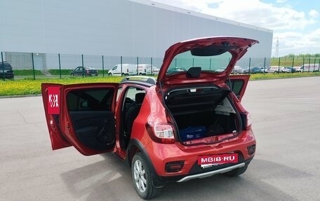 Renault Sandero II рестайлинг, 2015 год, 800 000 рублей, 7 фотография