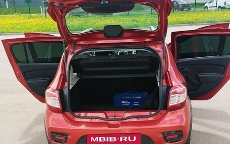 Renault Sandero II рестайлинг, 2015 год, 800 000 рублей, 6 фотография