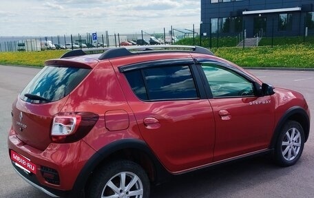 Renault Sandero II рестайлинг, 2015 год, 800 000 рублей, 4 фотография