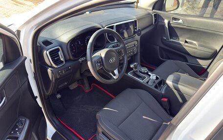 KIA Sportage IV рестайлинг, 2018 год, 1 450 000 рублей, 7 фотография