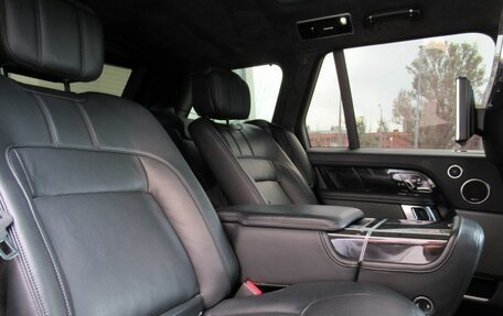 Land Rover Range Rover IV рестайлинг, 2018 год, 7 500 000 рублей, 14 фотография