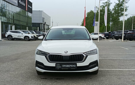 Skoda Octavia IV, 2021 год, 2 100 000 рублей, 2 фотография