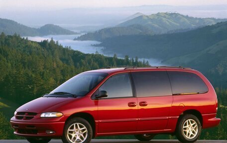 Dodge Caravan III, 2000 год, 270 000 рублей, 1 фотография