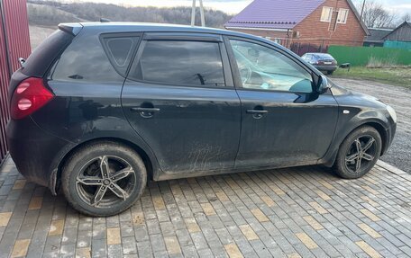 KIA cee'd I рестайлинг, 2008 год, 440 000 рублей, 1 фотография