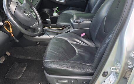 Toyota RAV4, 2006 год, 1 299 000 рублей, 13 фотография