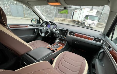 Volkswagen Touareg III, 2012 год, 2 360 000 рублей, 8 фотография