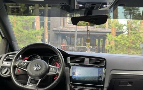 Volkswagen Golf GTI VII, 2020 год, 2 750 000 рублей, 23 фотография