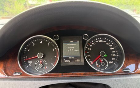 Volkswagen Passat B7, 2012 год, 1 059 000 рублей, 21 фотография