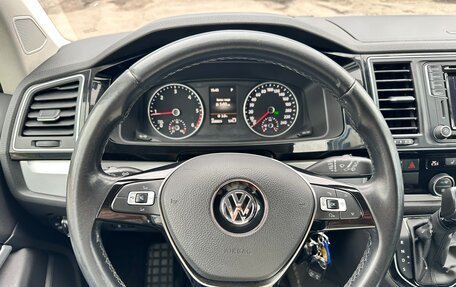 Volkswagen Multivan T6 рестайлинг, 2015 год, 3 000 000 рублей, 10 фотография