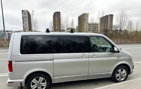 Volkswagen Multivan T6 рестайлинг, 2015 год, 3 000 000 рублей, 4 фотография