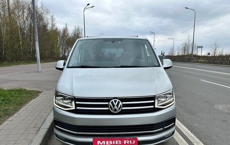 Volkswagen Multivan T6 рестайлинг, 2015 год, 3 000 000 рублей, 3 фотография