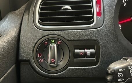 Volkswagen Polo VI (EU Market), 2015 год, 1 080 000 рублей, 8 фотография