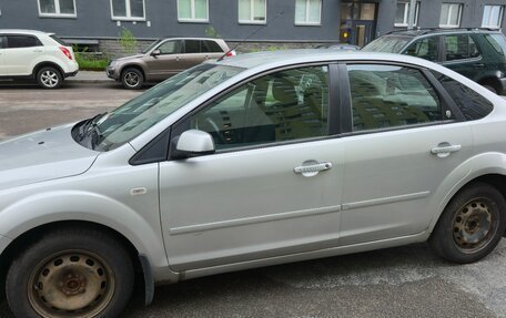 Ford Focus II рестайлинг, 2005 год, 410 000 рублей, 3 фотография