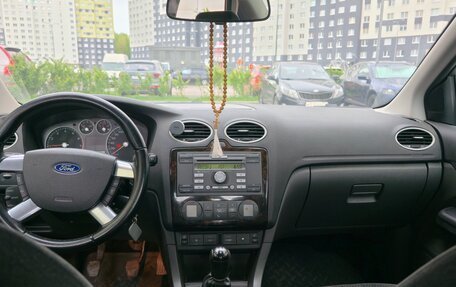 Ford Focus II рестайлинг, 2005 год, 410 000 рублей, 7 фотография